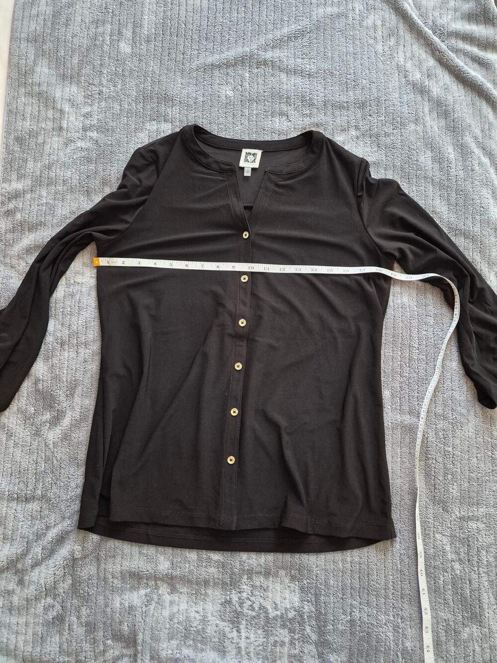 Anne Klein Womens Size S Black long sleeve shirt